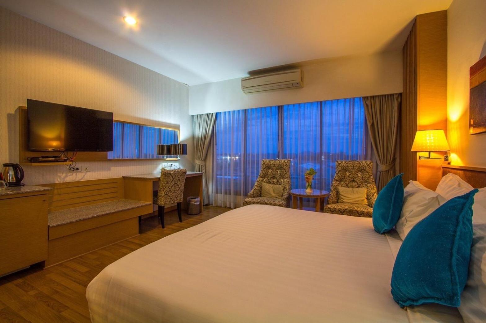 Mamaison Hotel Buriram Buitenkant foto