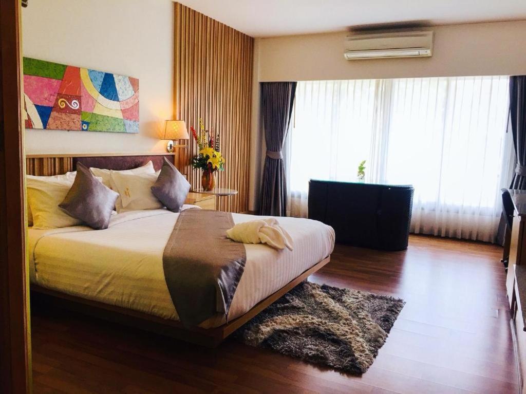 Mamaison Hotel Buriram Buitenkant foto