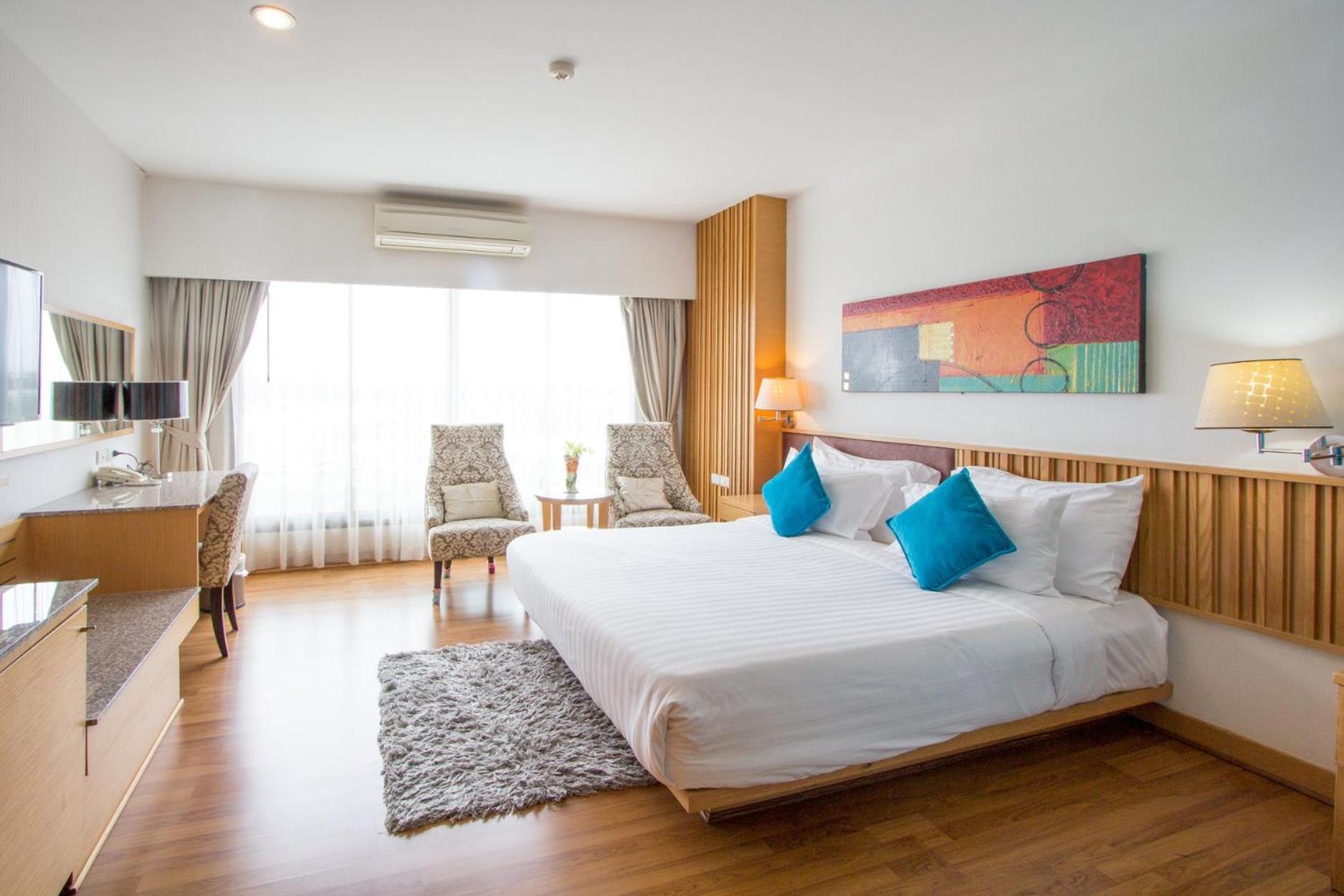 Mamaison Hotel Buriram Buitenkant foto
