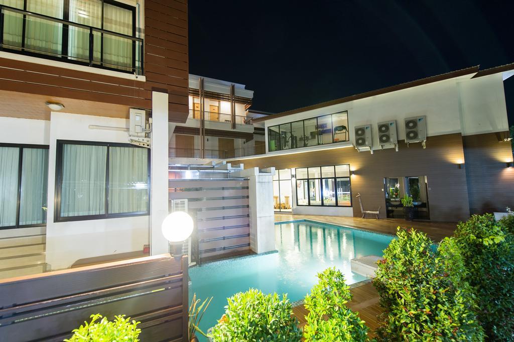 Mamaison Hotel Buriram Buitenkant foto