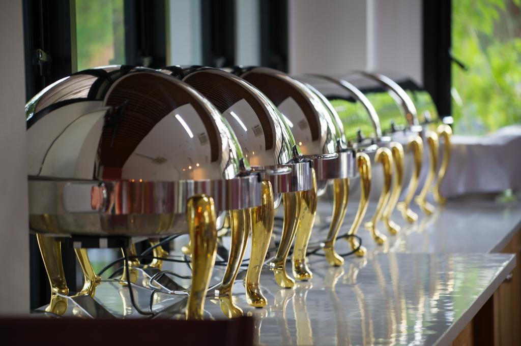 Mamaison Hotel Buriram Buitenkant foto