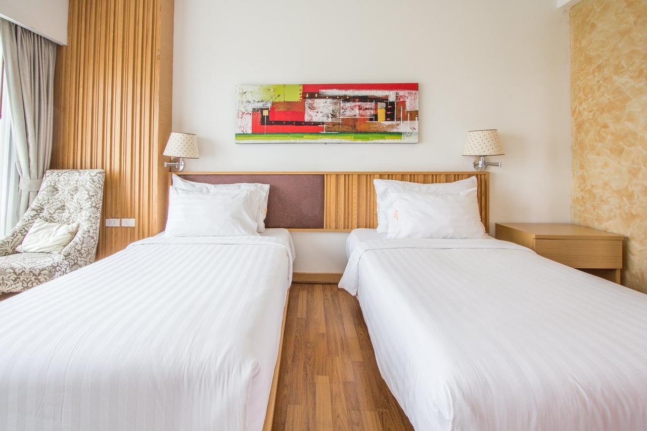 Mamaison Hotel Buriram Buitenkant foto